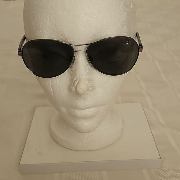 Dkny Women's Sunglasses Brown - Picture 16 of 16